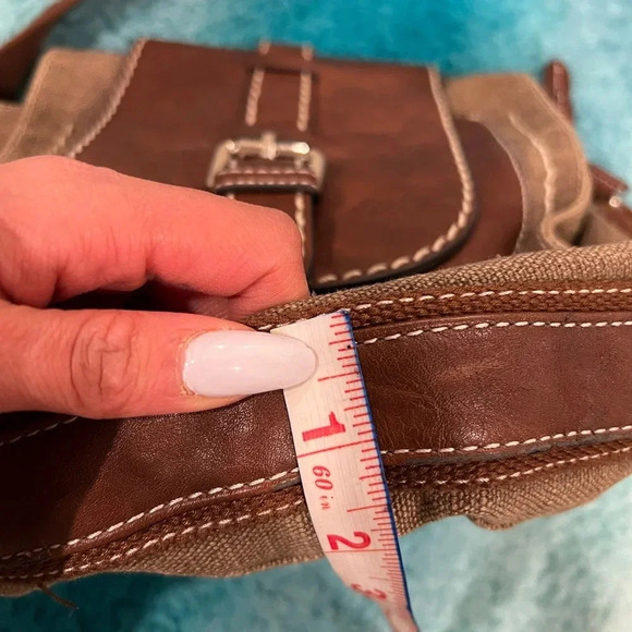 🍁4/$15 Hilary Radley Crossbody bag🍁 - Picture 9 of 10